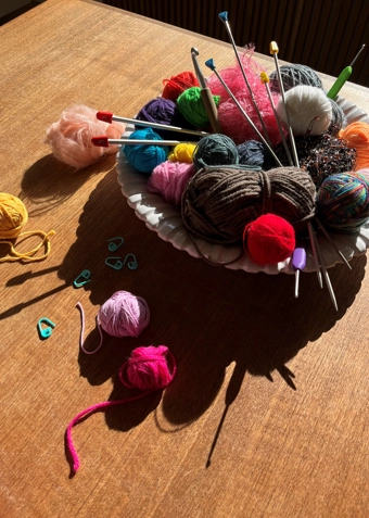Strikkeri, Hækling og Hygge (10-17 år) - Forår 2026 - Klik for at tilmelde dig